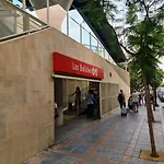 公寓 Brand New Exclusive Apartment, 100 Meter From The *