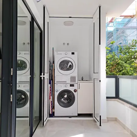 Brand New Exclusive Apartment, 100 Meter From The Διαμέρισμα Fuengirola