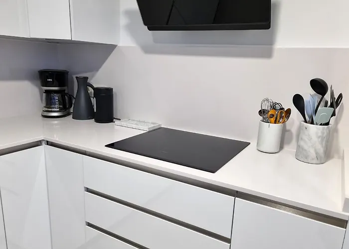 Apartamento Brand New Exclusive Apartment, 100 Meter From The *