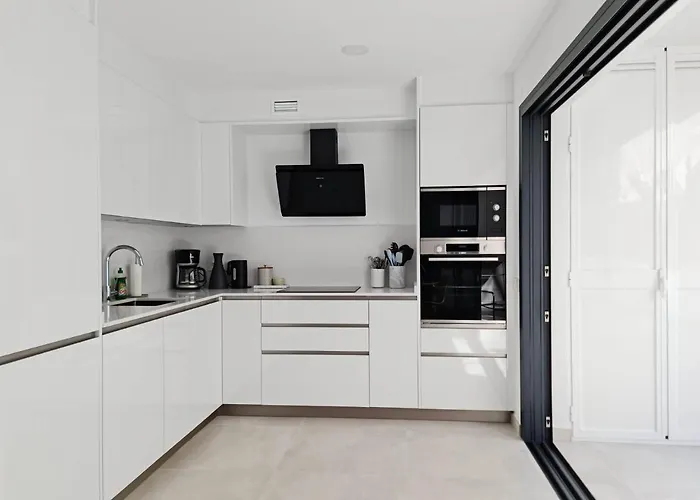 Lägenhet Brand New Exclusive Apartment, 100 Meter From The Fuengirola