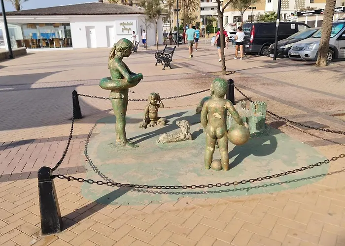 Brand New Exclusive Apartment, 100 Meter From The * Fuengirola