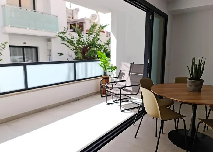 Brand New Exclusive Apartment, 100 Meter From The Appartement Fuengirola